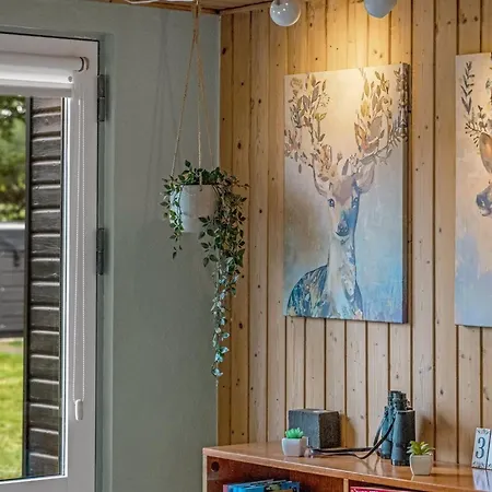Thorine - 800m From The Sea By Interhome
