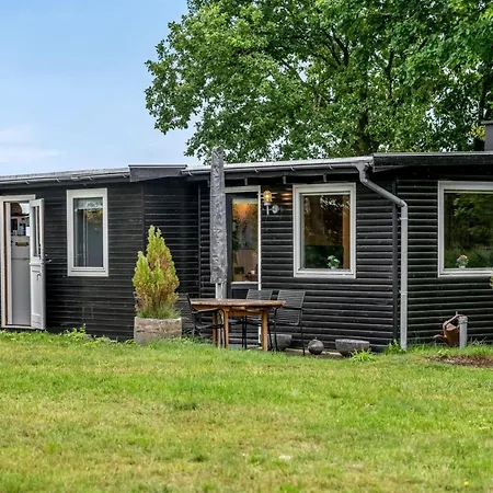 Thorine - 800m From The Sea By Interhome *