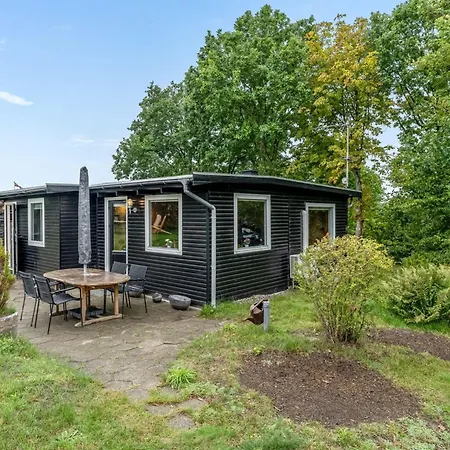 Holiday home Thorine - 800m From The Sea By Interhome